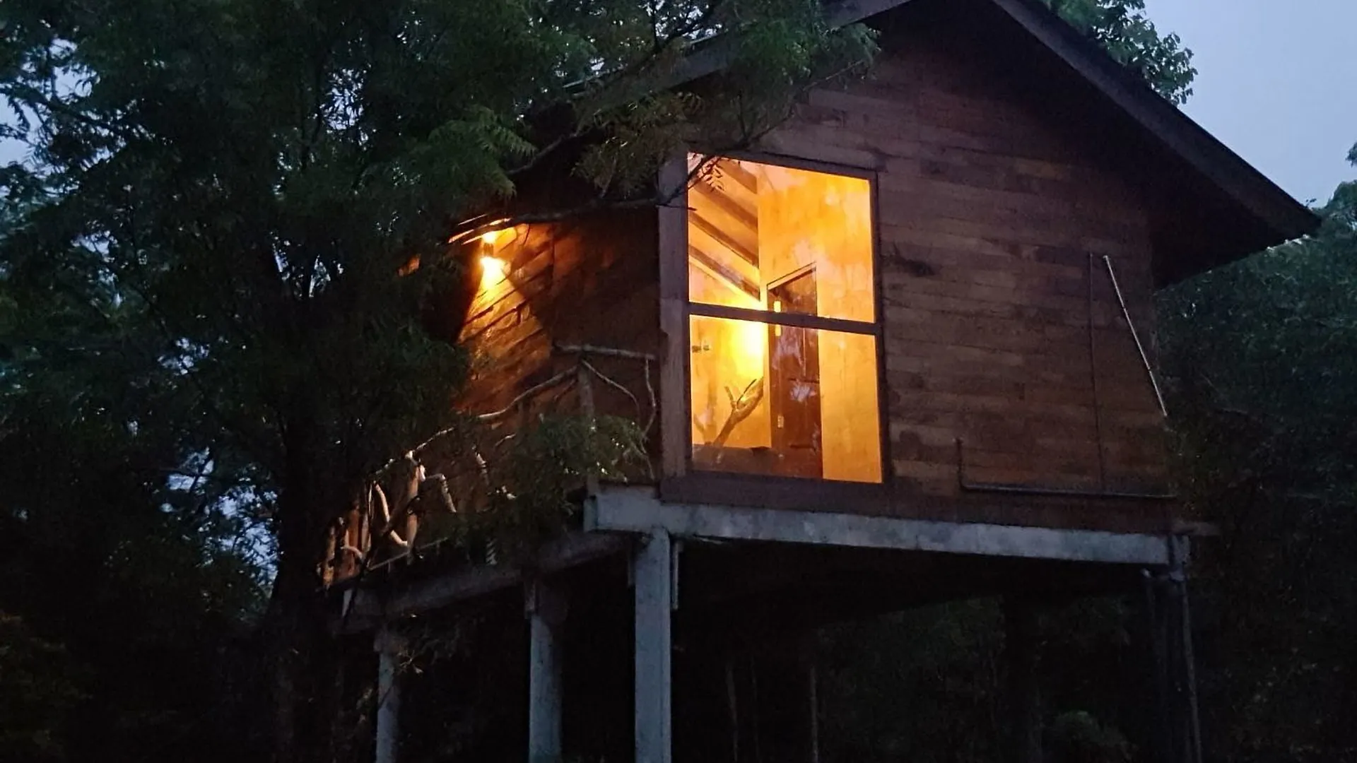 Eighth Wonder Resort Sigiriya Hotel